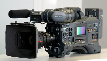 Panasonic AG-HPX301E Version Recomp mit V-Mount